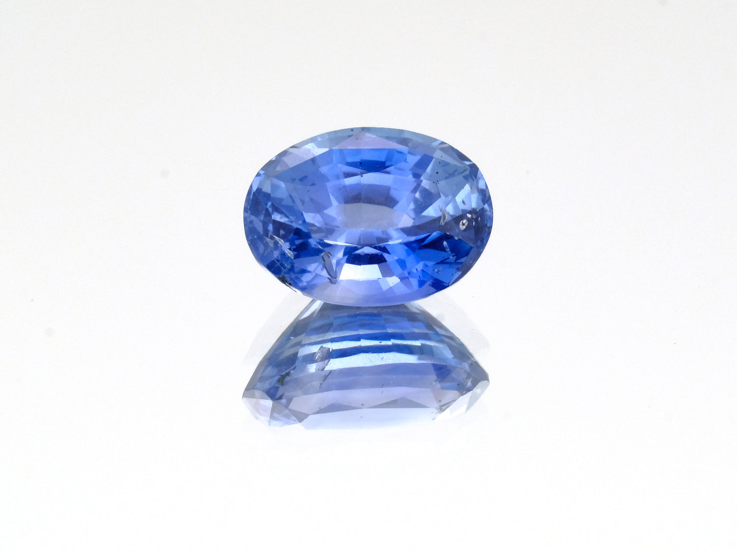 Sapphire earrings (2 blue sapphires, unheated ) – RURI